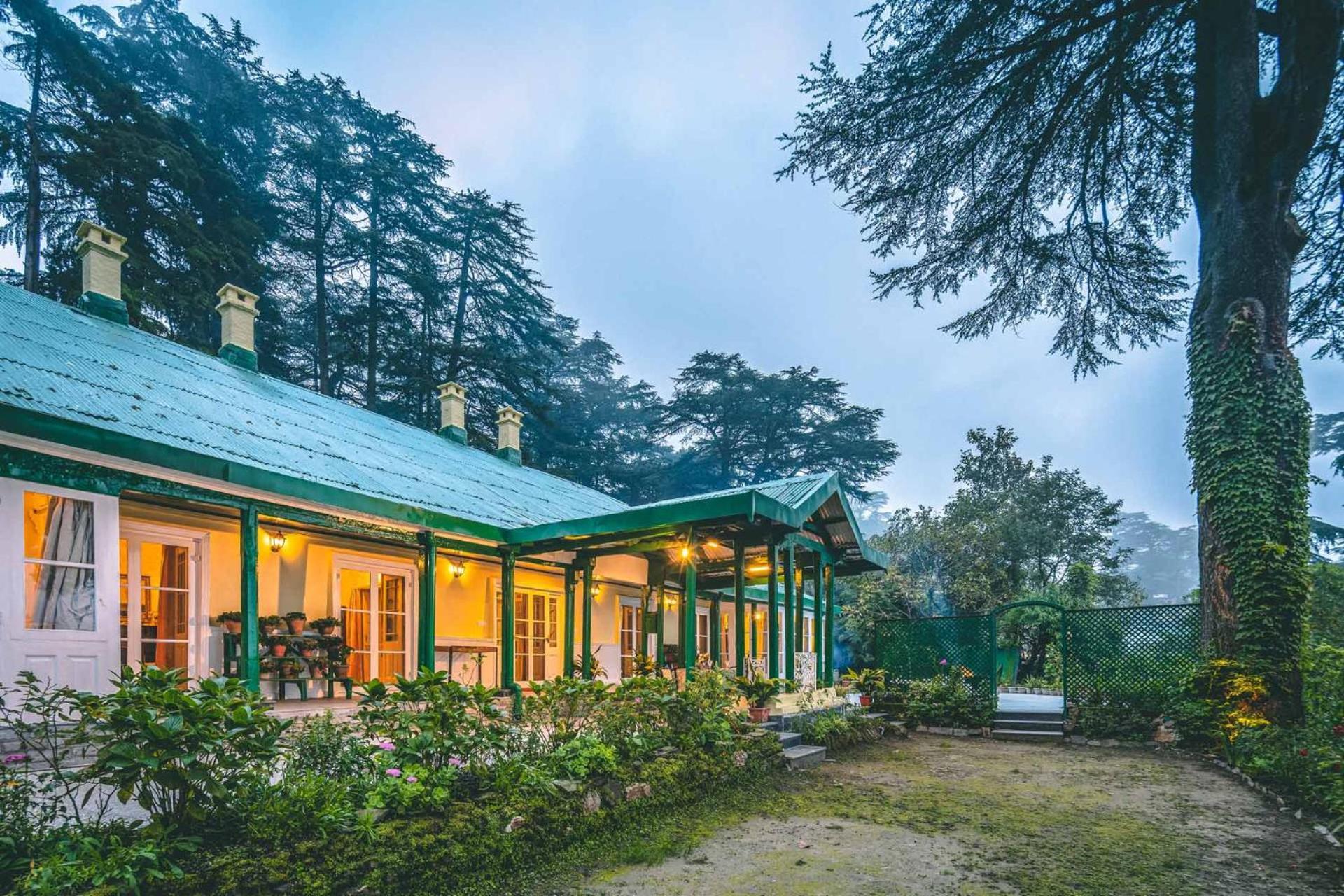 Stayvista At Rose Cottage - Bonfire & Scenic View Shimla Exterior foto