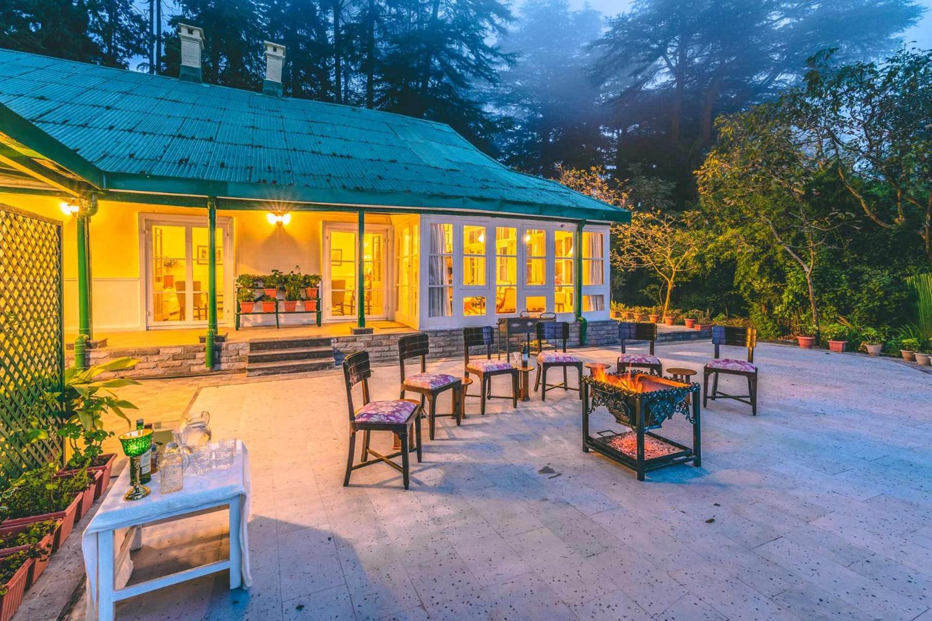 Stayvista At Rose Cottage - Bonfire & Scenic View Shimla Exterior foto